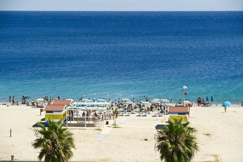 Poseidon Hotel 3*